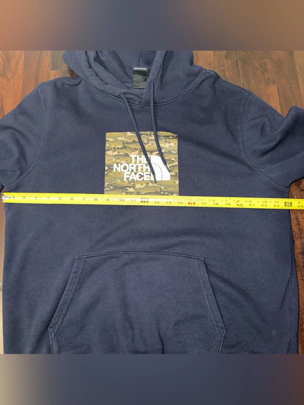 The North Face Navy Hoodie Men’s Size Large Camo Fish Design Outdoors